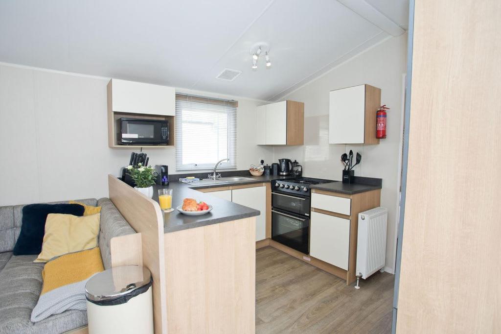 Luxury Holiday Retreat Set Within Oakdene Forest - Park Activities Pass Included Free! Saint Leonards Extérieur photo