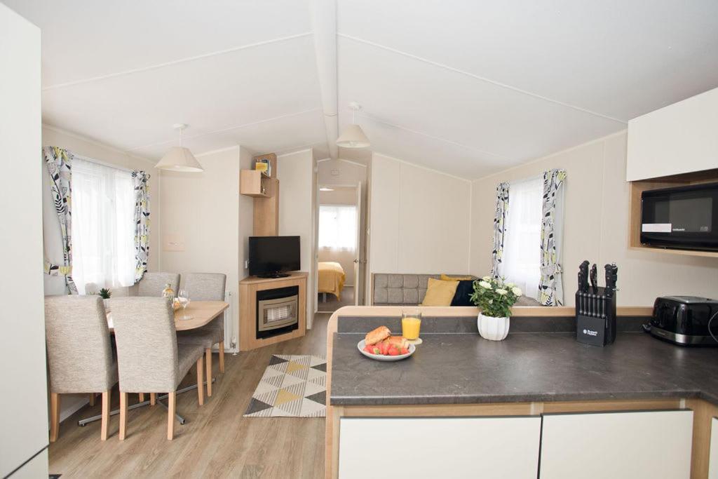 Luxury Holiday Retreat Set Within Oakdene Forest - Park Activities Pass Included Free! Saint Leonards Extérieur photo